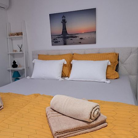 Kuca Za Odmor Eni **** Villa Šibenik Buitenkant foto