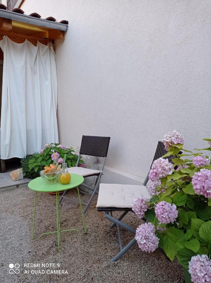 Kuca Za Odmor Eni **** Villa Šibenik Buitenkant foto